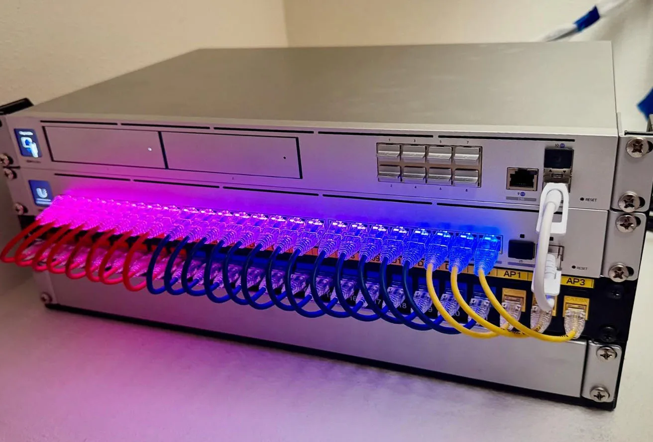 Ubiquiti network rack with structured cabling — Gbit Tech Los Angeles certified UniFi installation