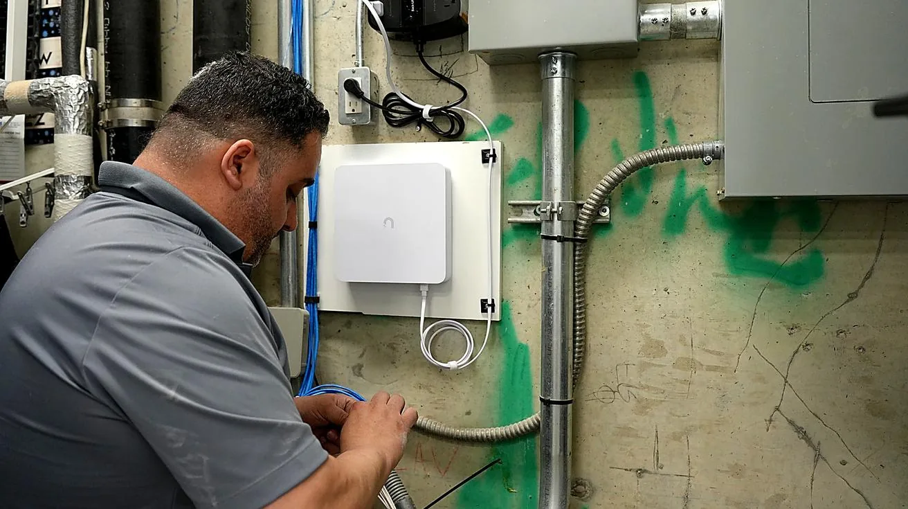 Preparing cable for NVR connection