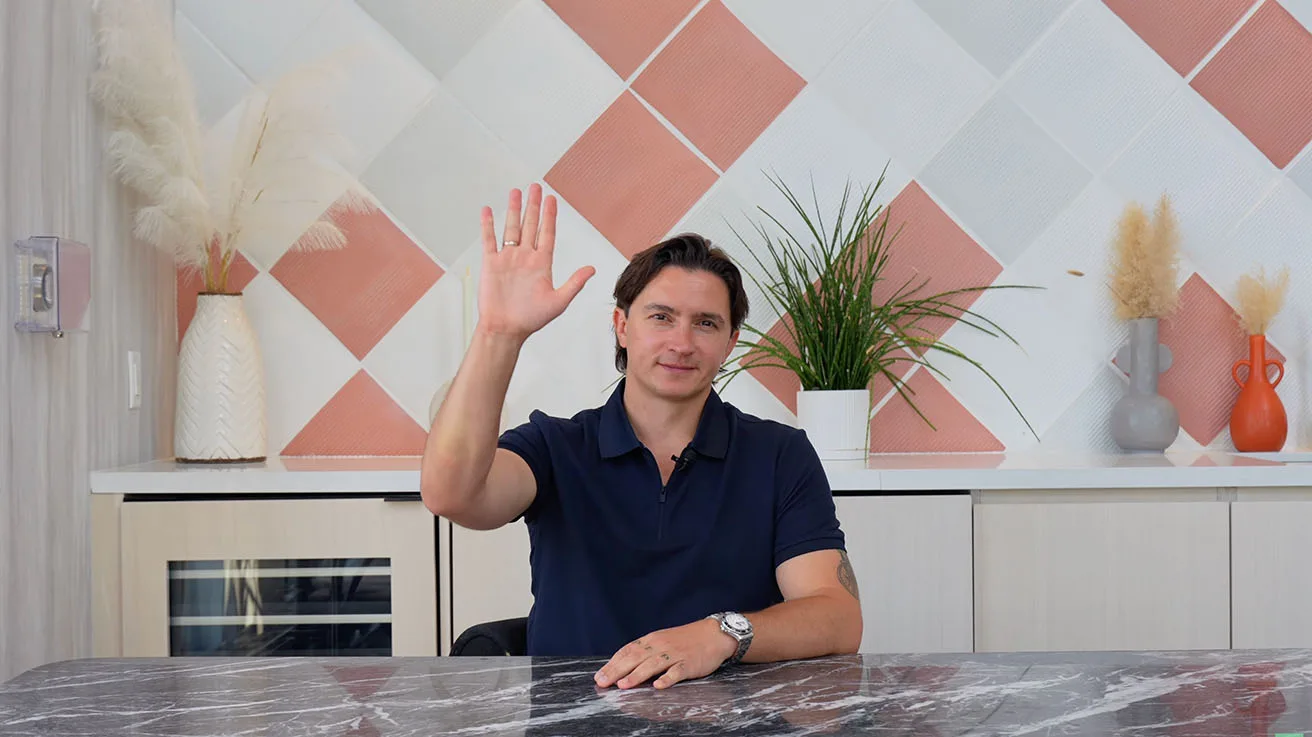 Oleg summarizing key takeaways about modern AI powered mobile security trailers