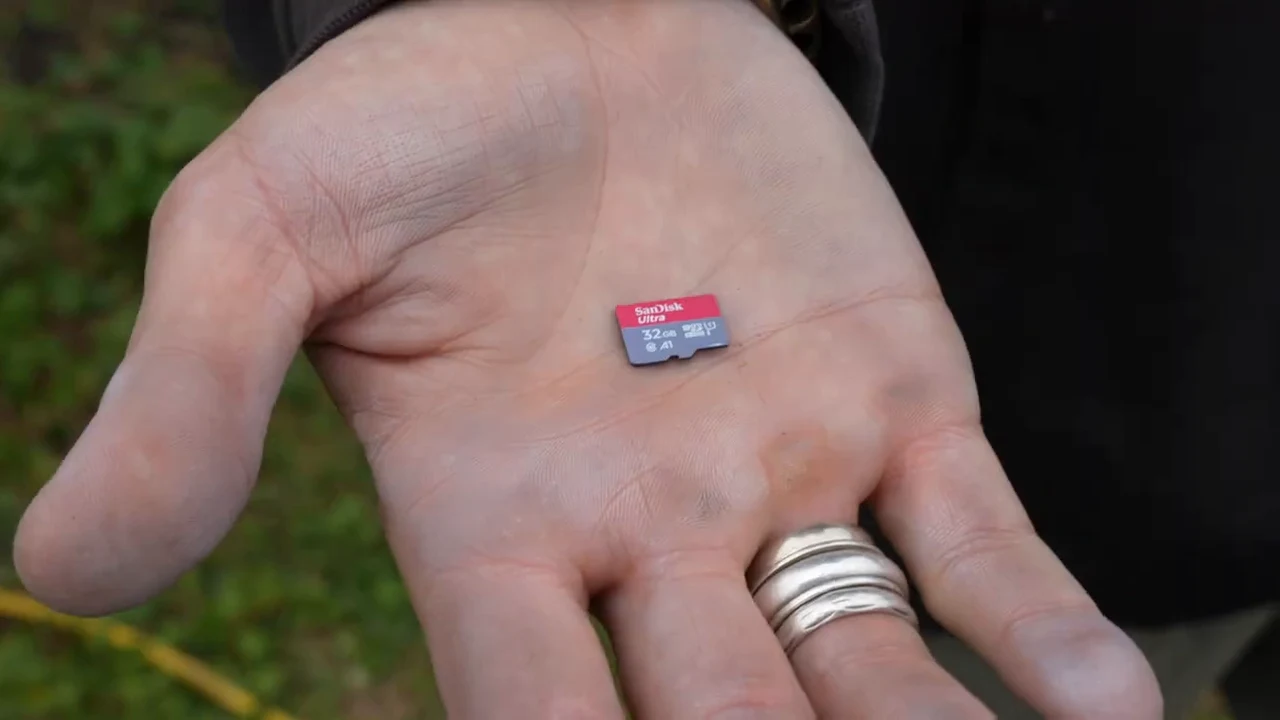 microSD card held during the SolarCam T2 local-storage explanation